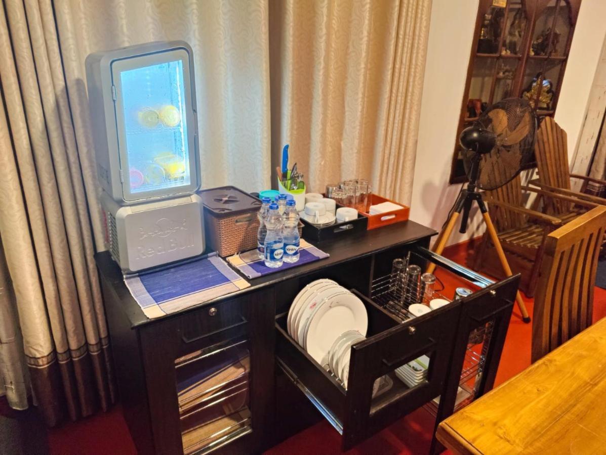 Kpl Holiday Homes Гаттон Екстер'єр фото